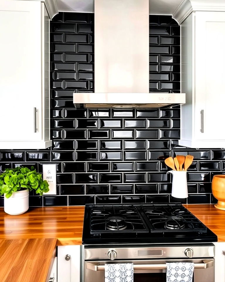 backsplash with glossy black subway tiles - 30 Kitchen With Black Backsplash