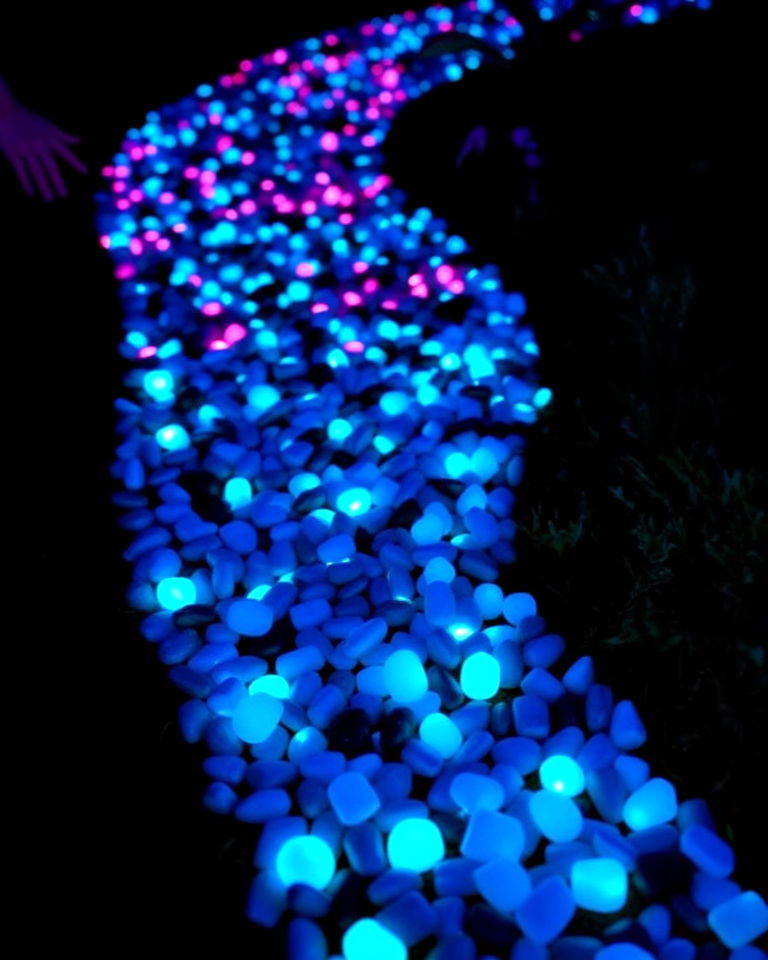 glow in the dark pebbles for garden - 40 Garden Lighting Ideas