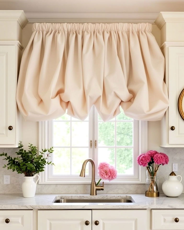 playful balloon valance - 20 Kitchen Valance Ideas
