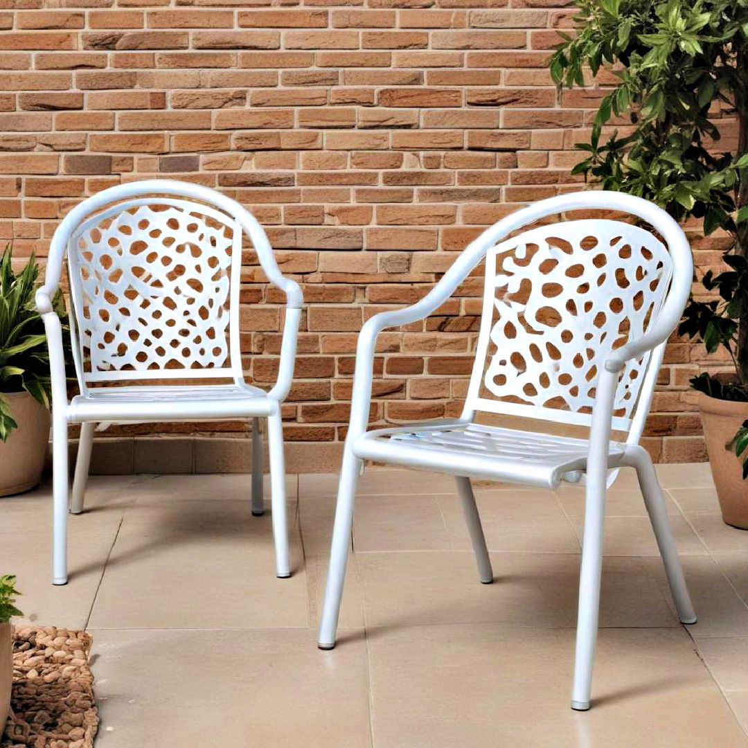 rust resistant aluminum patio chairs for outdoor seating - 40 Outdoor Seating Ideas