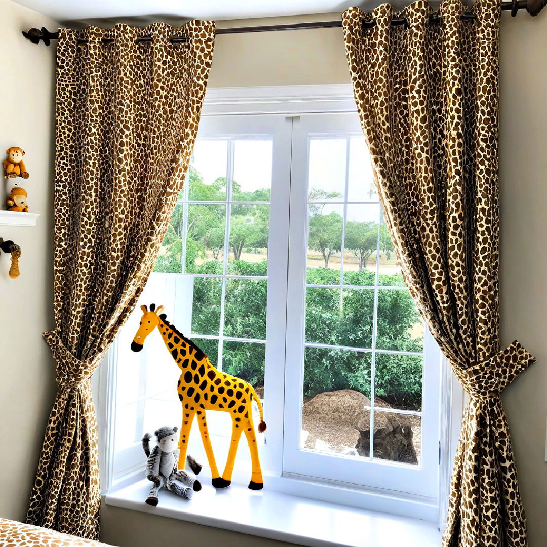 safari themed curtains with matching tiebacks - 25 Safari Nursery Decor Ideas