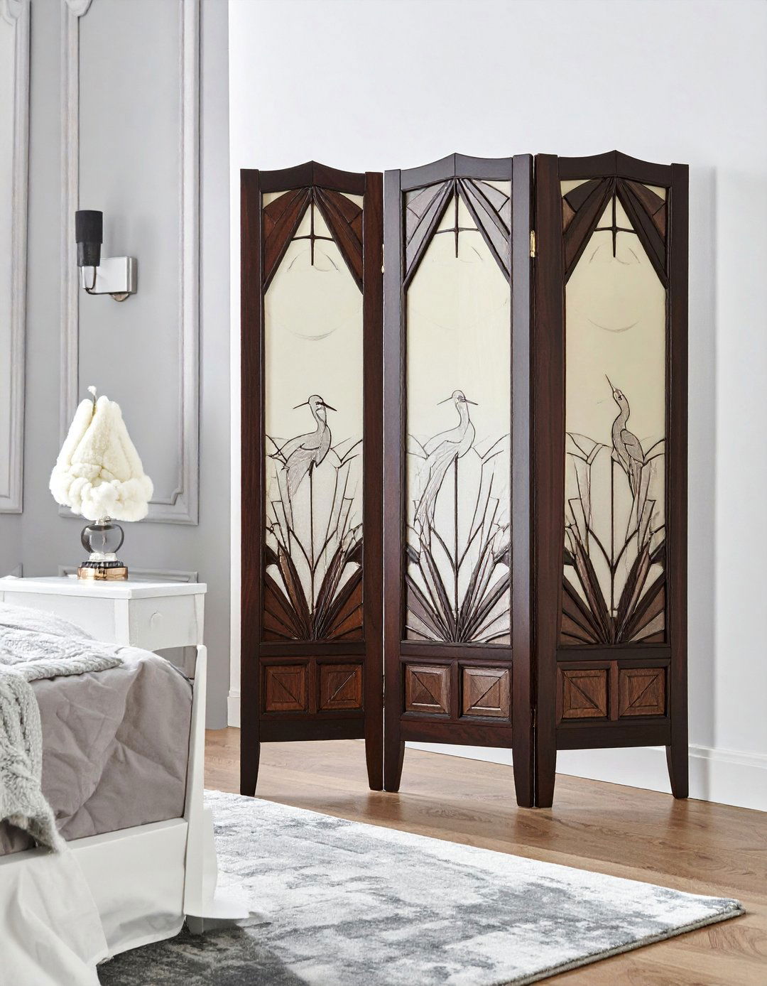 Decorative Glass Panels and Screens - 30 Art Deco Interior Design Ideas for a Glamorous Home