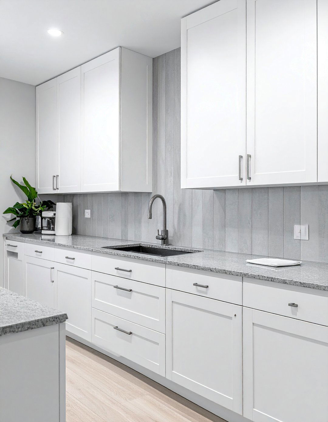 Vertical Stacked Tile Backsplash - 25 Backsplash Ideas for White Cabinets and Granite