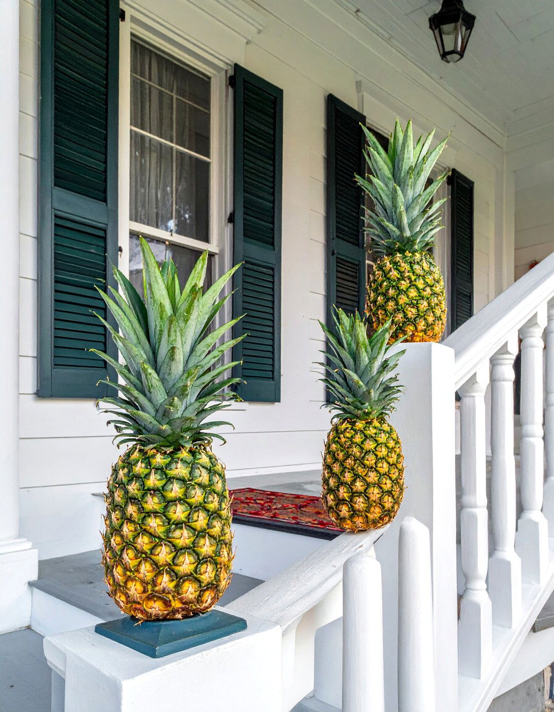 Welcoming Pineapple Finial Accents - 30 Colonial Front Porch Ideas for Charm