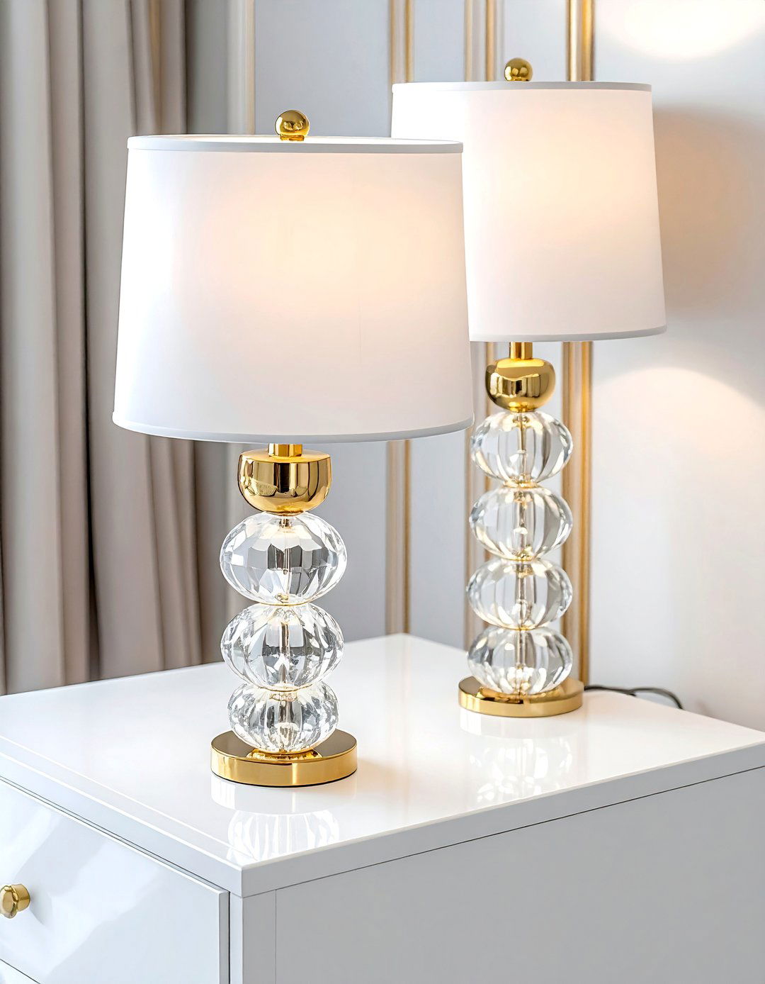 Crystal and Gold Bedside Table Lamps - 25 White and Gold Bedroom Ideas for a Luxurious Look