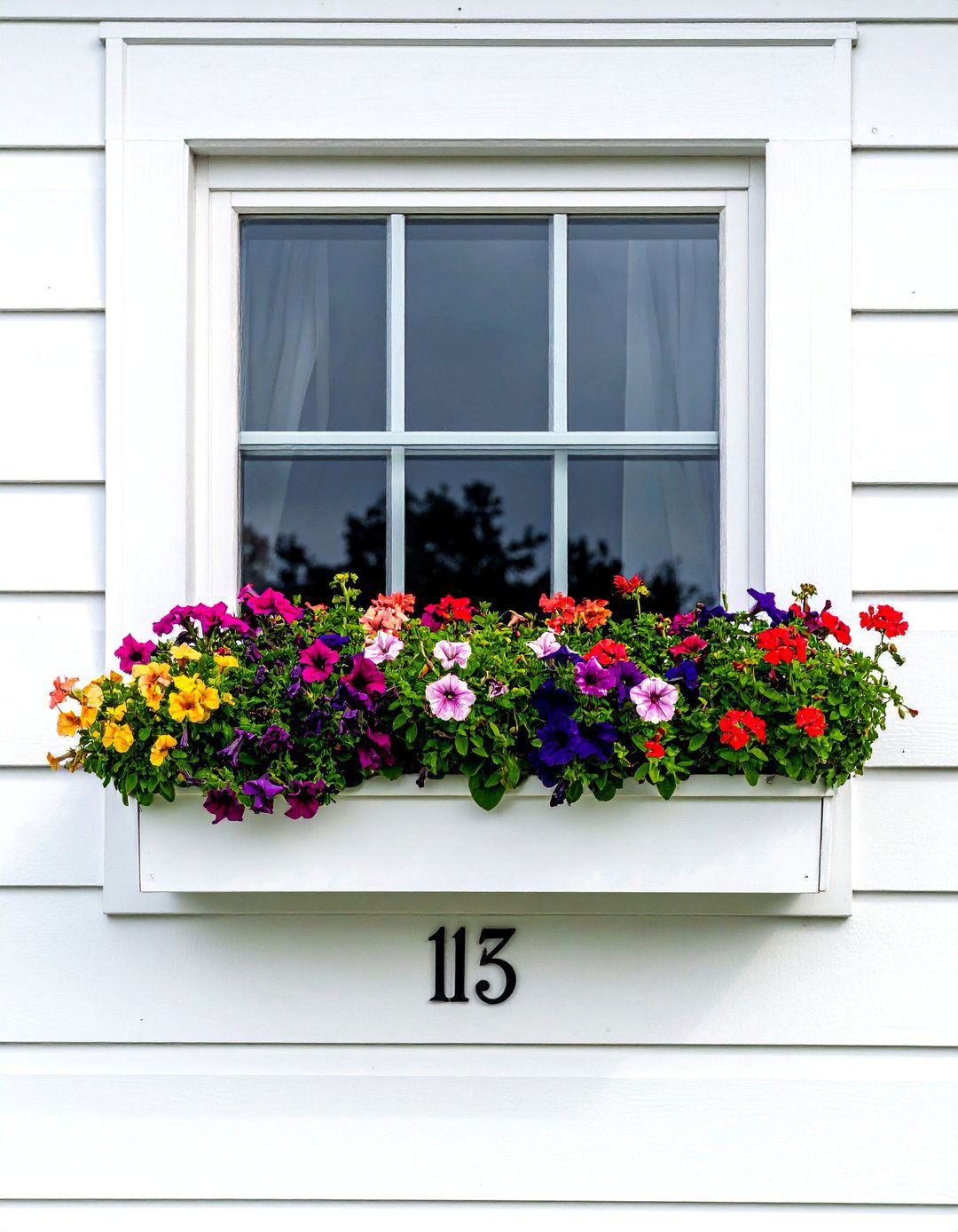 House Numbers on a Window Box - 40 House Number Ideas for Curb Appeal