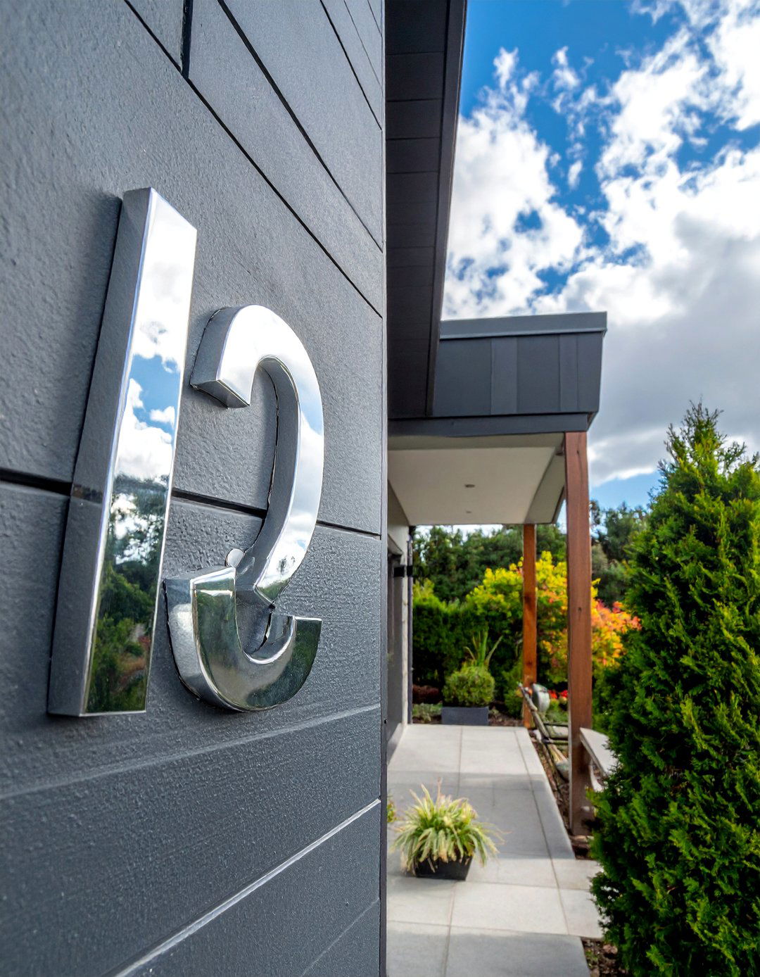 Mirrored Finish House Numbers - 40 House Number Ideas for Curb Appeal