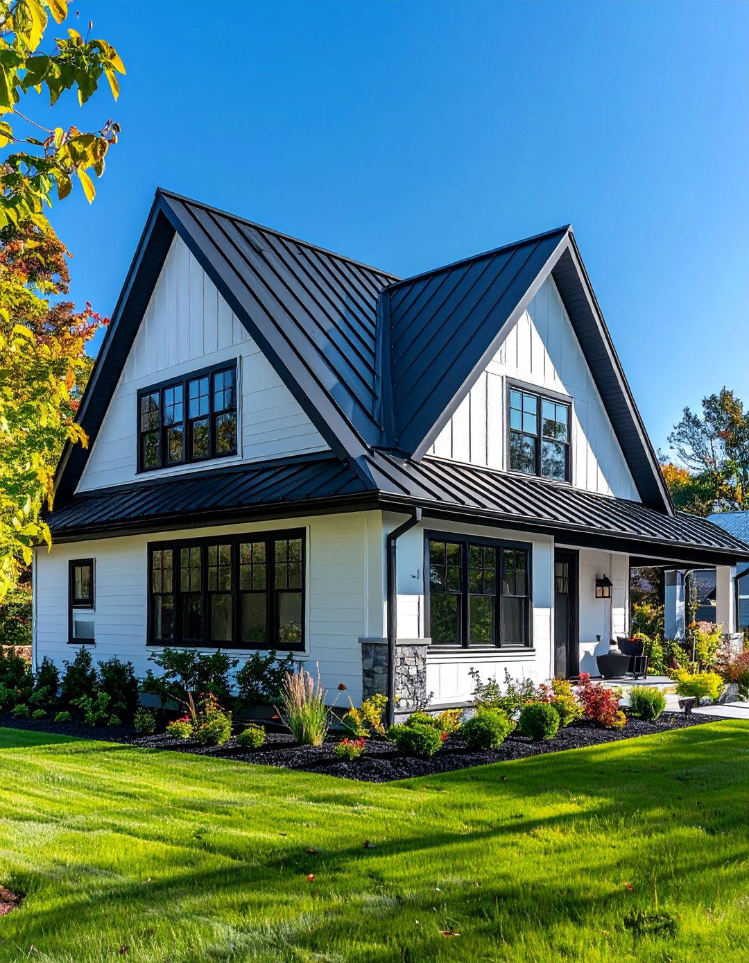 Single Story White House with Black Metal Roof and Trim - 30 Single Story White House Black Trim Designs