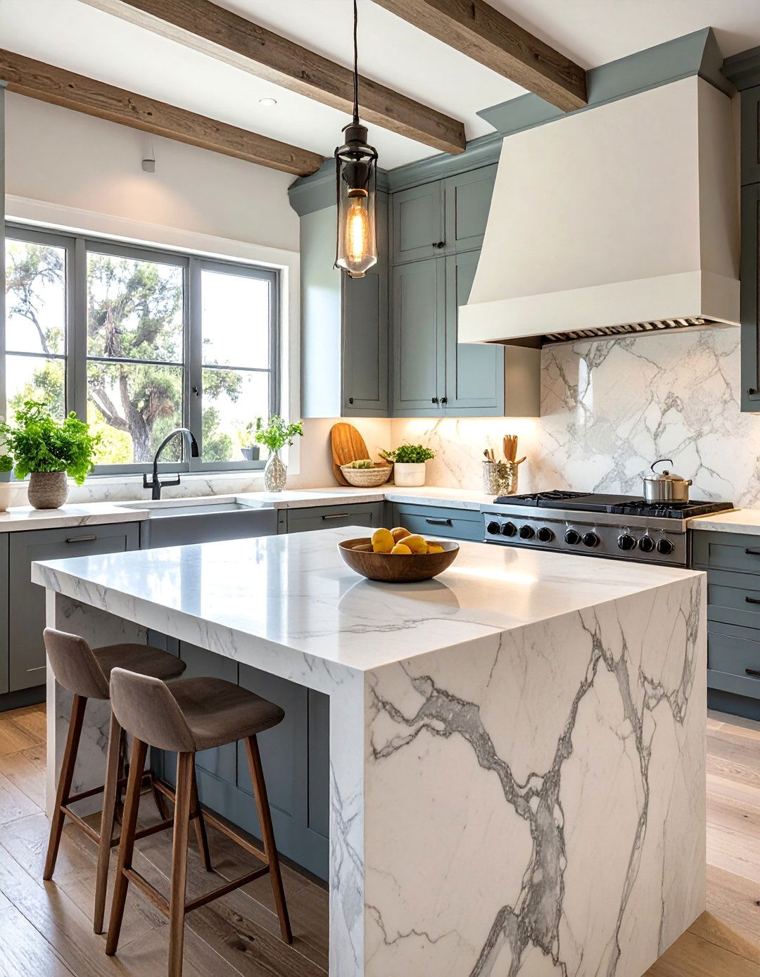 Tumbled Marble Rustic Finish - 40 Kitchen Backsplash Ideas for White Cabinets