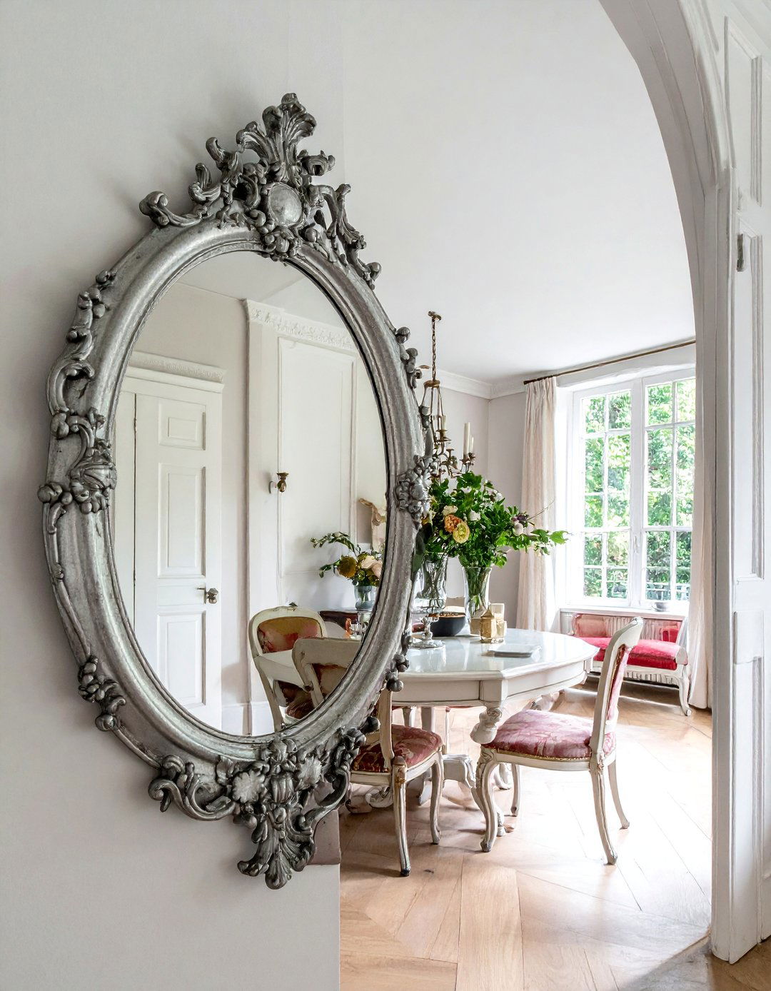 Antique Dining Room Mirror - 25 Dining Room Mirror Ideas to Reflect Your Style