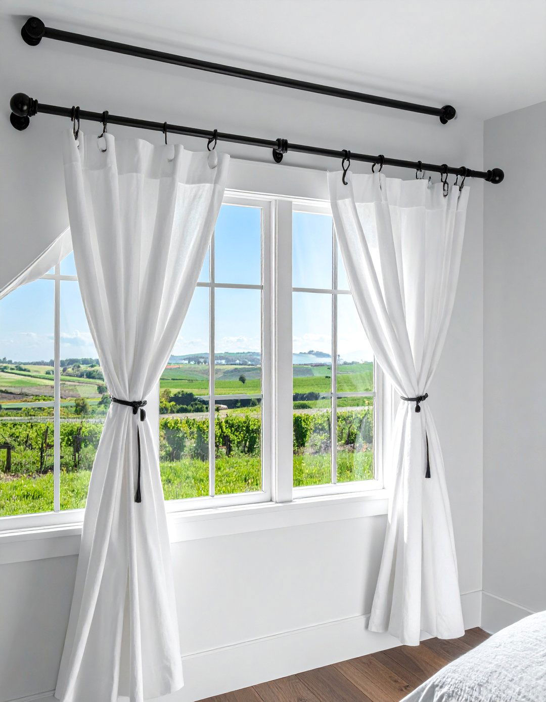 Black Iron Curtain Rods and Simple Rings - 40 Farmhouse Window Treatment Ideas for a Cozy Home
