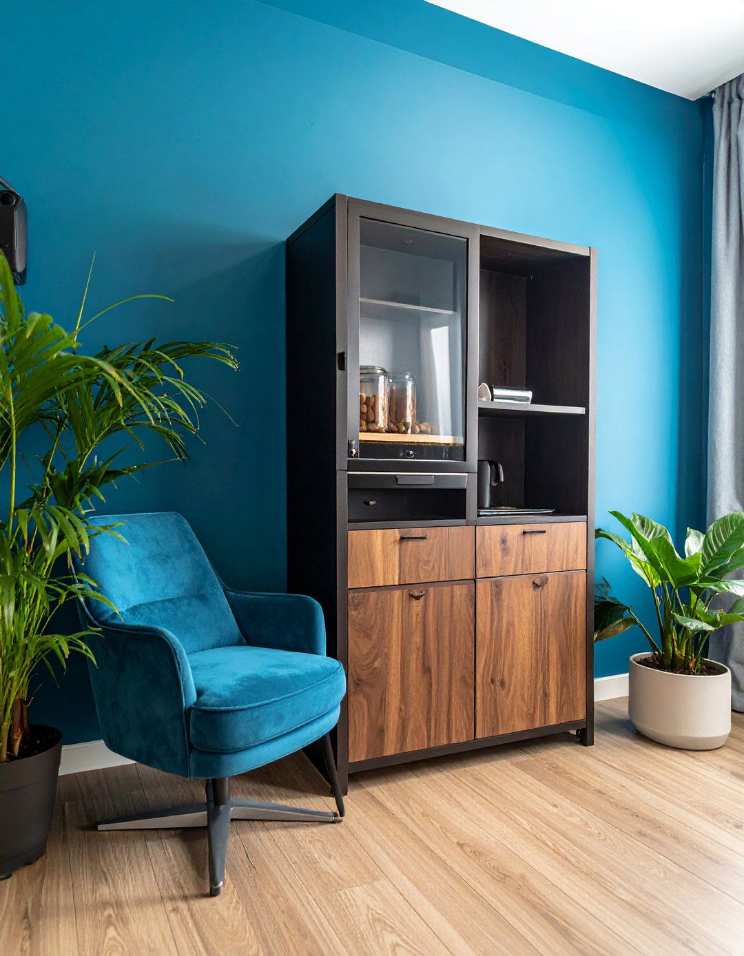 Compact Desktop Humidor Setup - 20 Cigar Room Ideas for a Luxurious Smoking Lounge