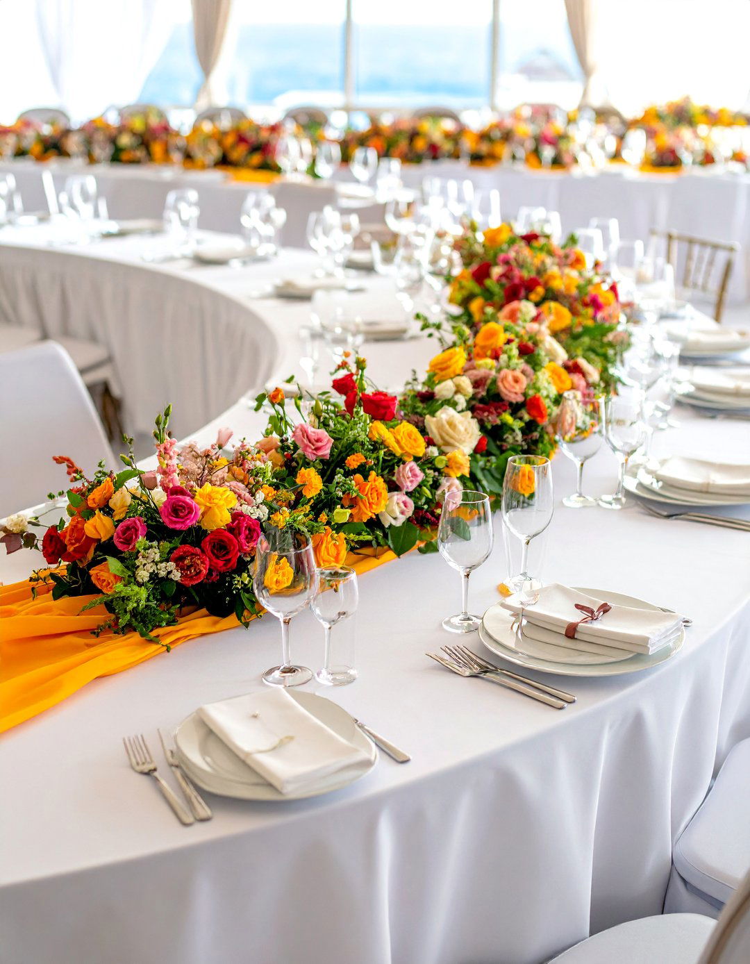 Curved Reception Table Layouts - 30 Wedding Table Decoration Ideas for a Dreamy Setup