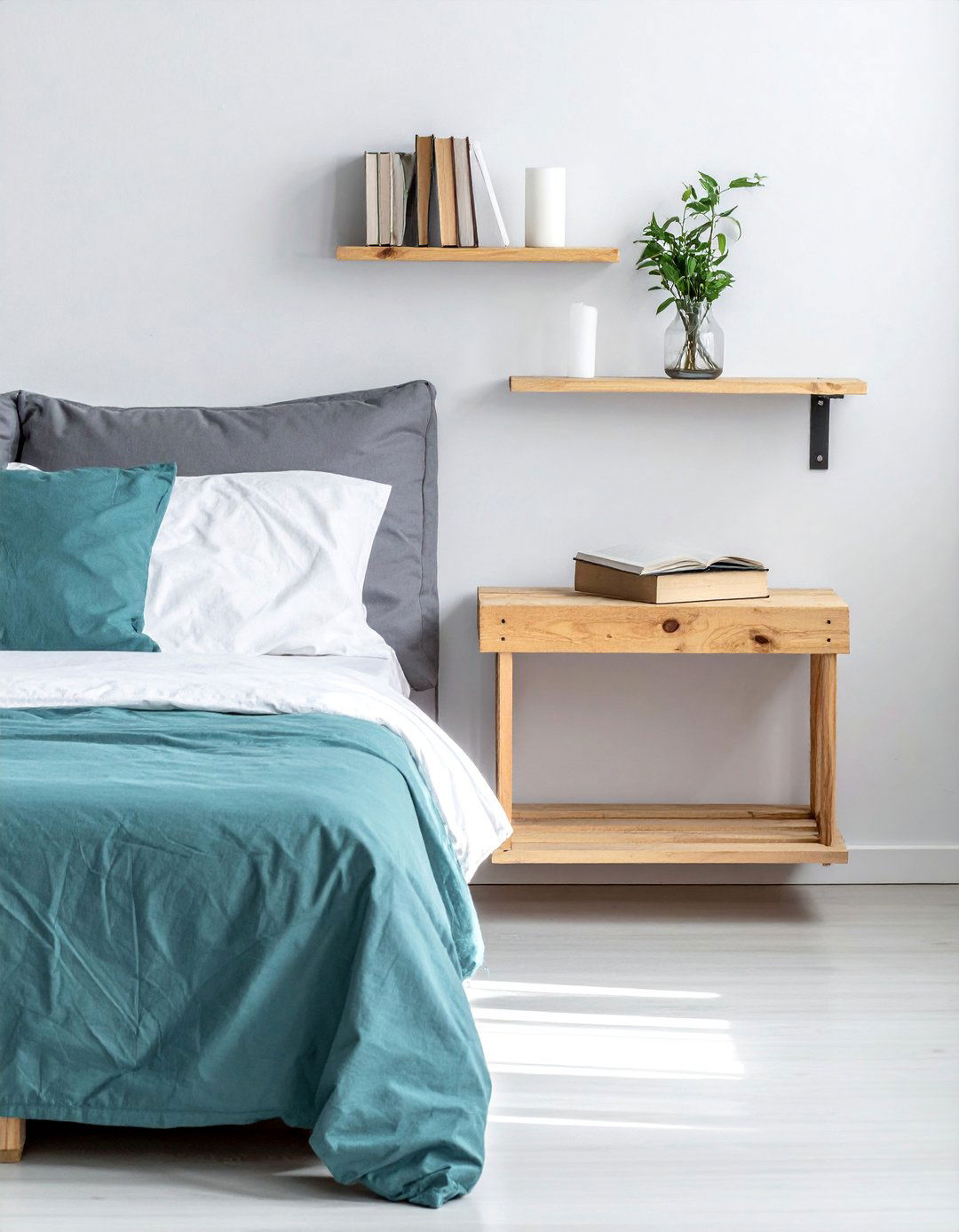 Pallet Nightstand - 40 Creative Pallet Furniture Ideas for Your Home