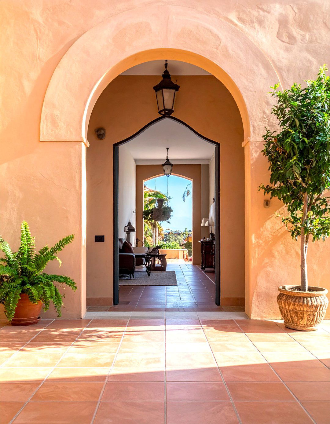 Spanish Style Living Room with an Arched Doorway - 25 Spanish Style Living Room Ideas for Warmth