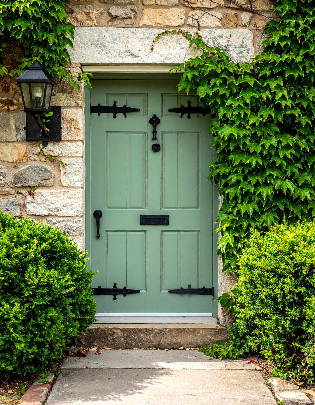 The Charming Colonial Dutch Door - 20 Colonial Front Door Ideas for Timeless Curb Appeal