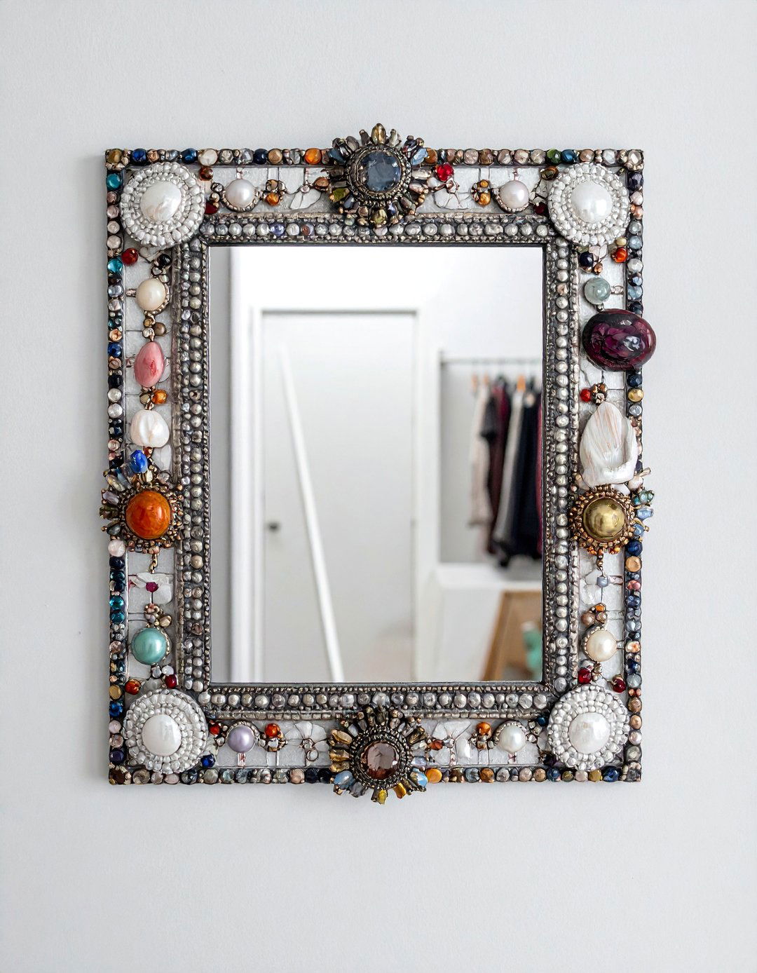 Antique Jewelry Mosaic Mirror - 20 Mosaic Mirror Ideas for Unique Home Decor