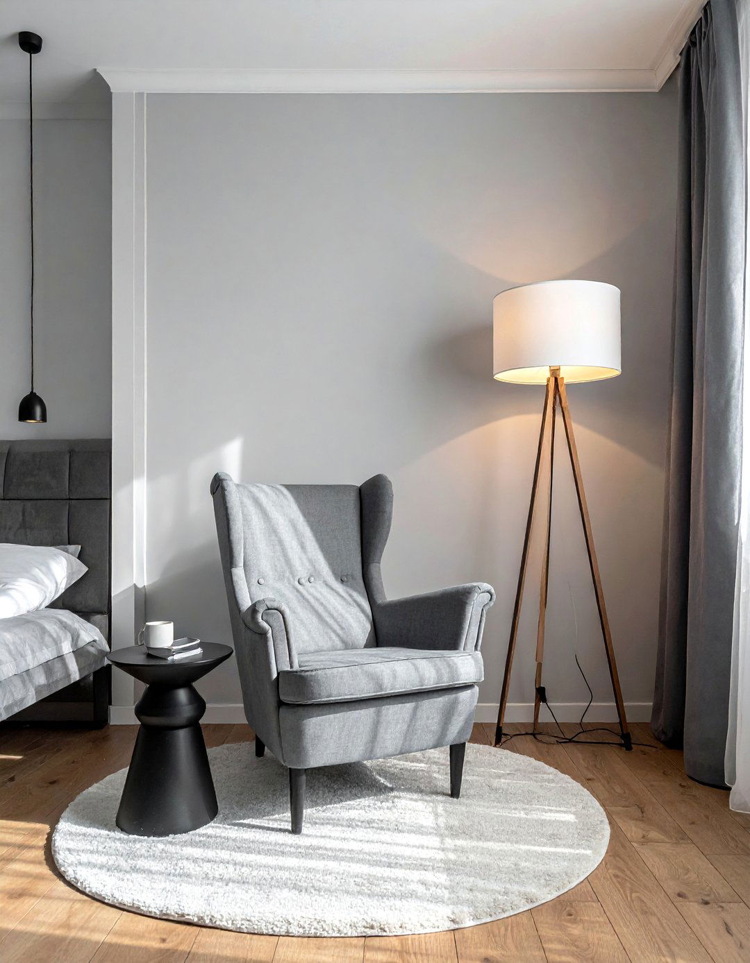 Bachelor Room with a Comfortable Reading Nook - 25 Bachelor Room Ideas for Modern Single Men