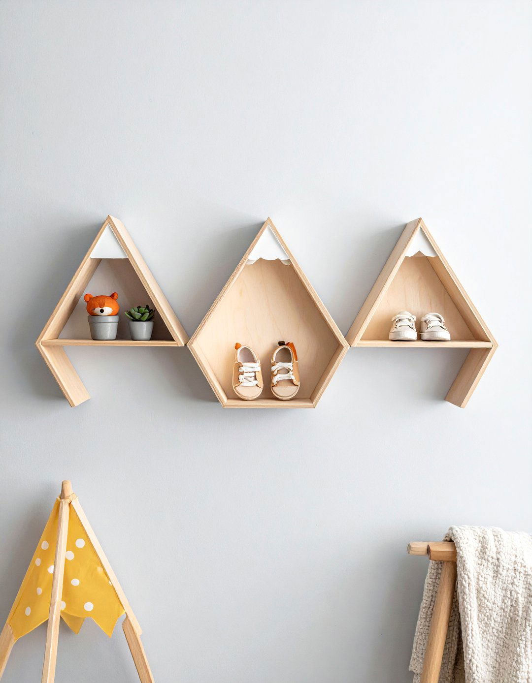 Mountain Shaped Shelving Woodland Nursery - 25 Woodland Nursery Ideas for a Cozy Baby Room