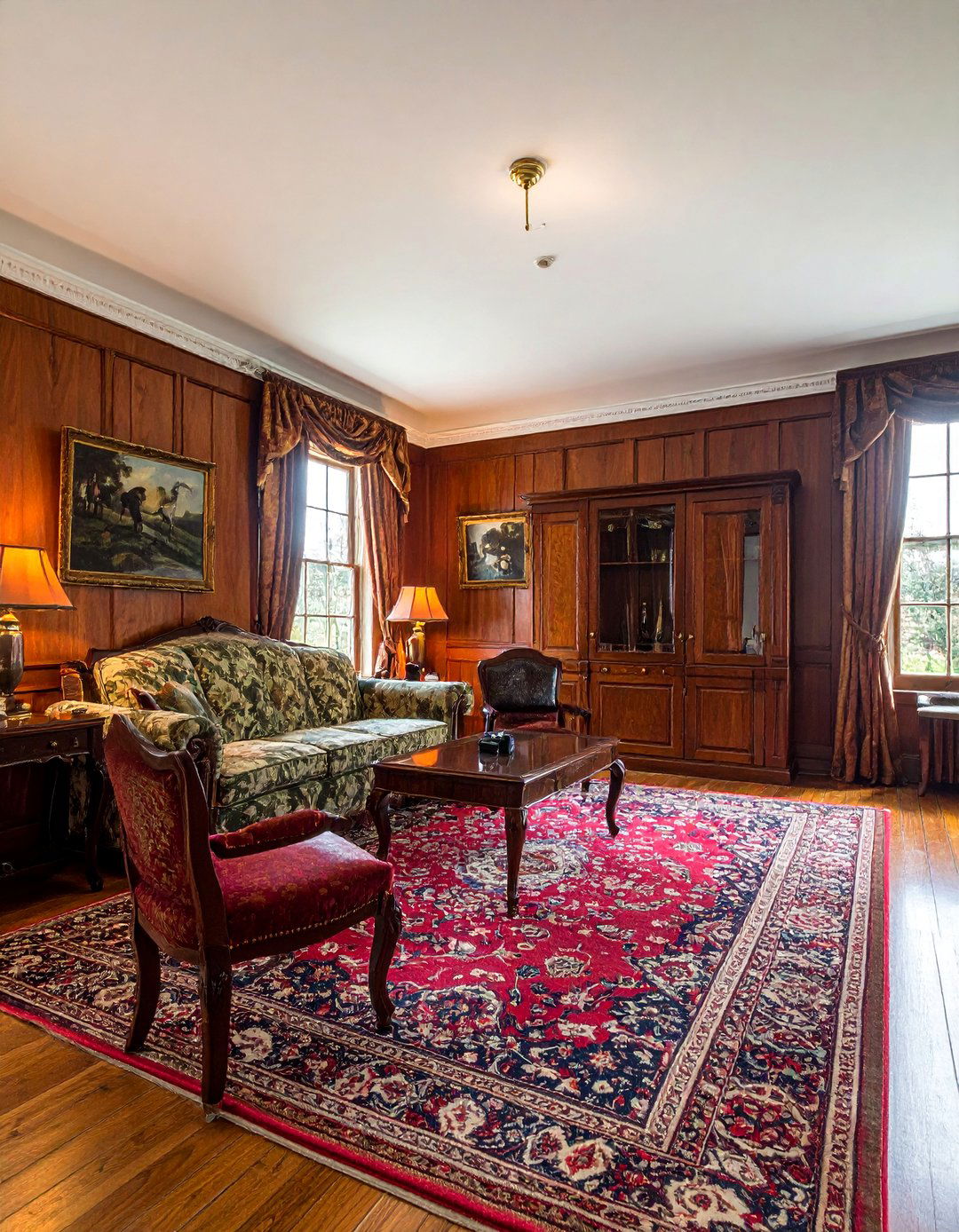 Traditional English Country Estate - 25 Hunting Room Ideas for the Ultimate Sportsman's Retreat