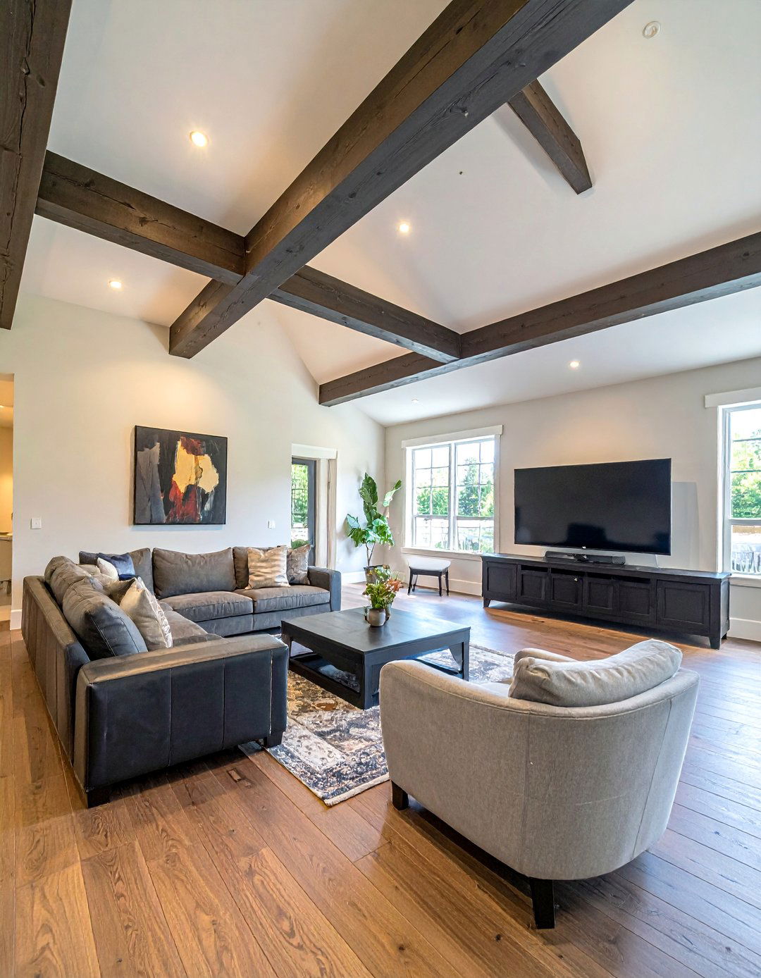 Vaulted Ceiling Beams with Integrated Lighting - 20 Vaulted Ceiling With Beams Ideas for a Dramatic Look
