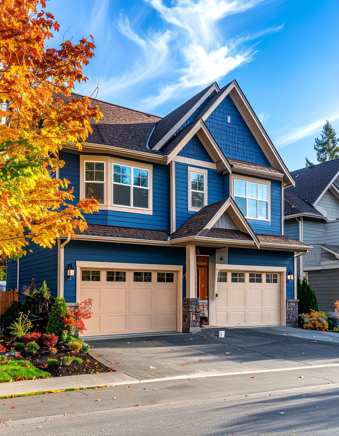 Blue Hardie Board With a Rich Brown Roof - 25 Blue Exterior Home With a Brown Roof Ideas