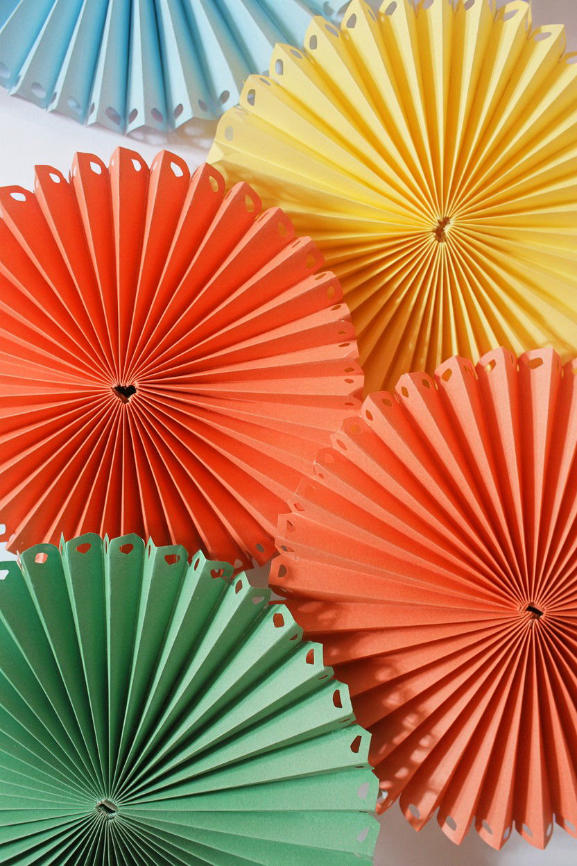 Accordion Fold Paper Flower - 25 Valentine's Day Paper Flower Ideas