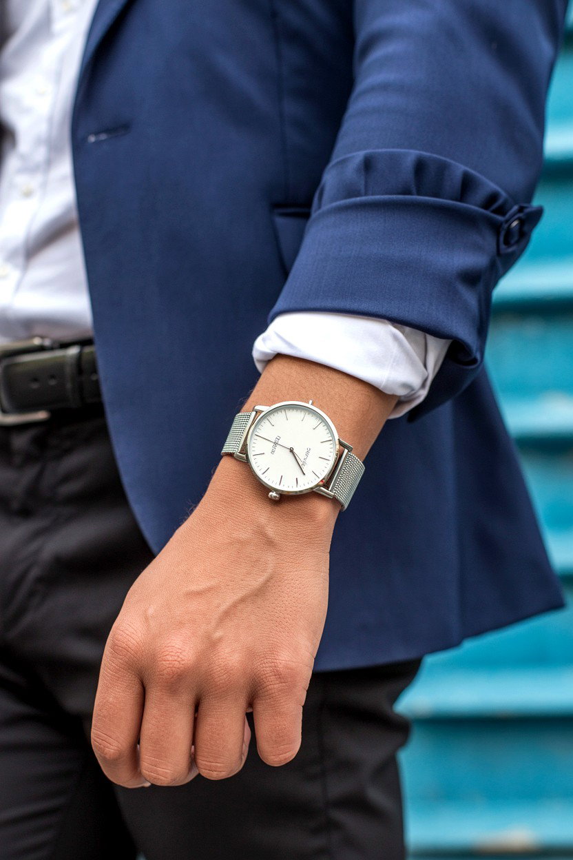 Mesh Band Watch - 25 Valentine's Day Watch Ideas