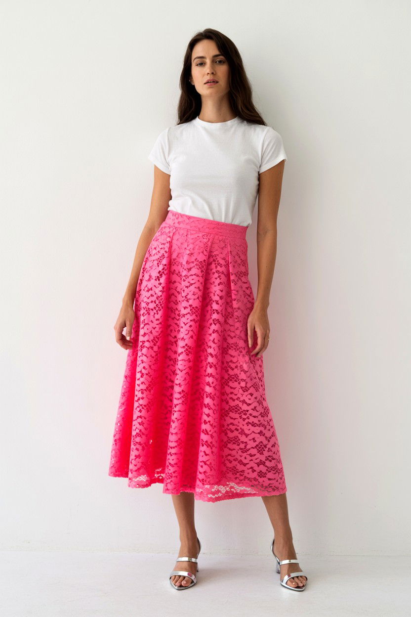 Pink lace skirt - 25 Valentine's Day Lace Outfit Ideas