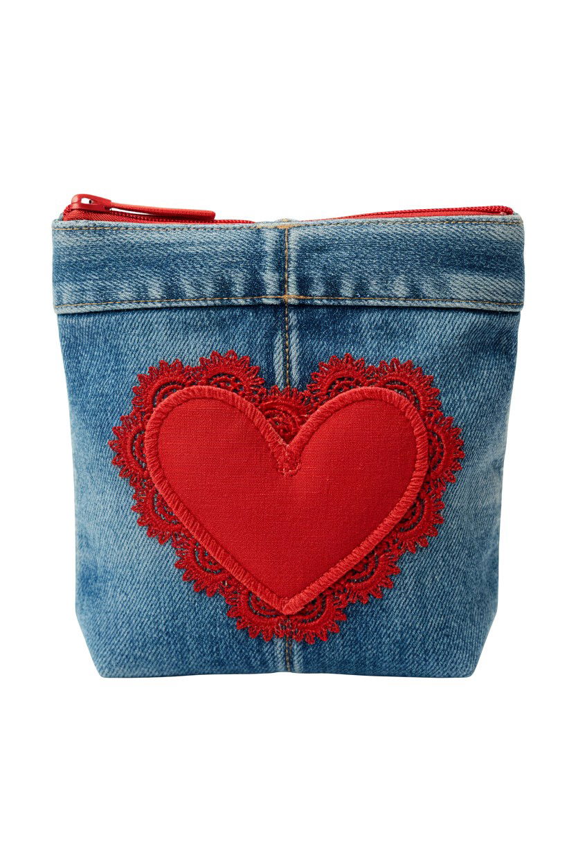 Recycled Denim Pouch - 25 Valentine's Day Pouch Ideas