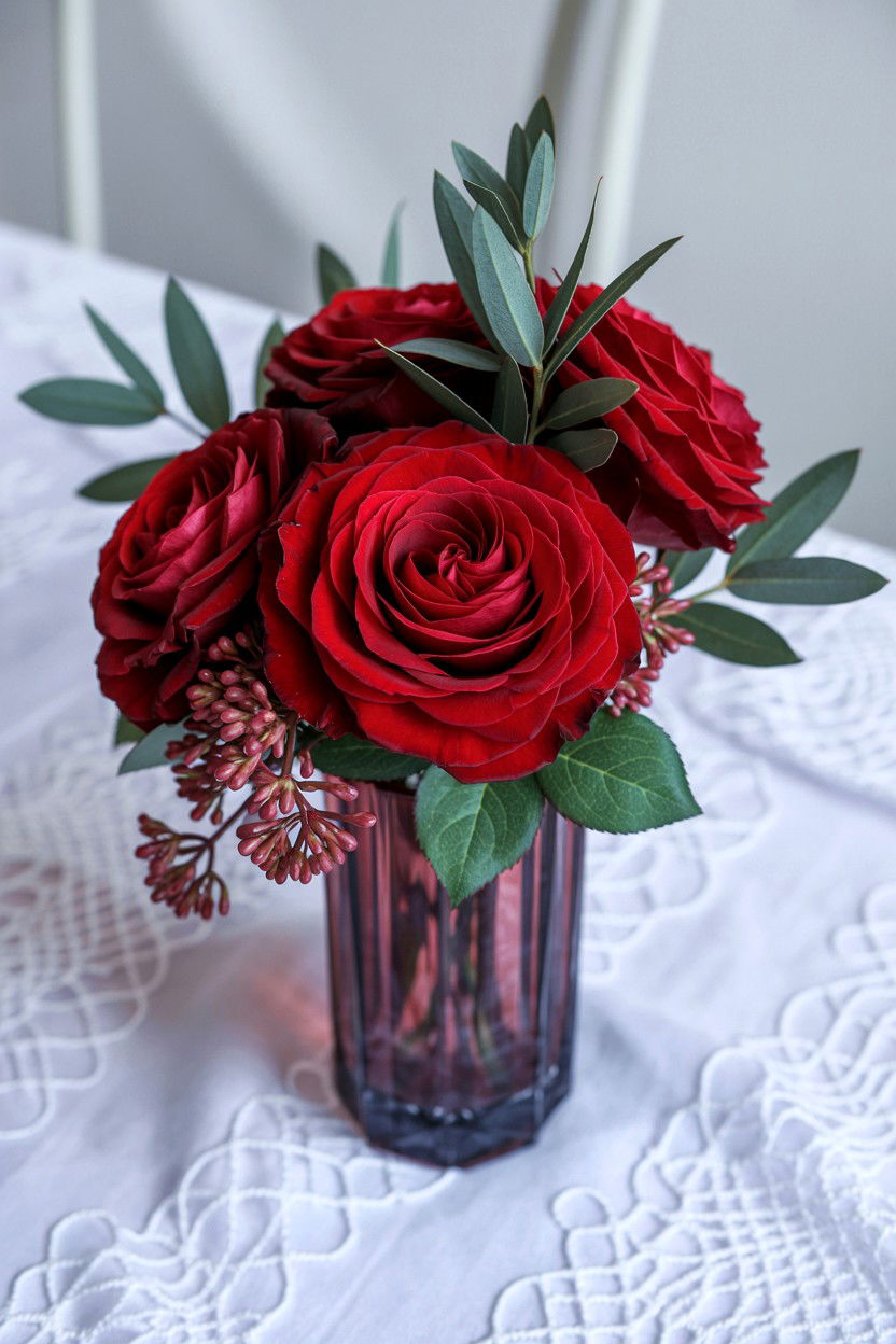 Red rose floral arrangement - 25 Valentine's Day Centerpiece Ideas