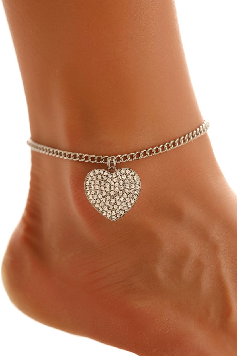 Rhinestone Heart Anklet - 25 Valentine's Day Anklet Ideas