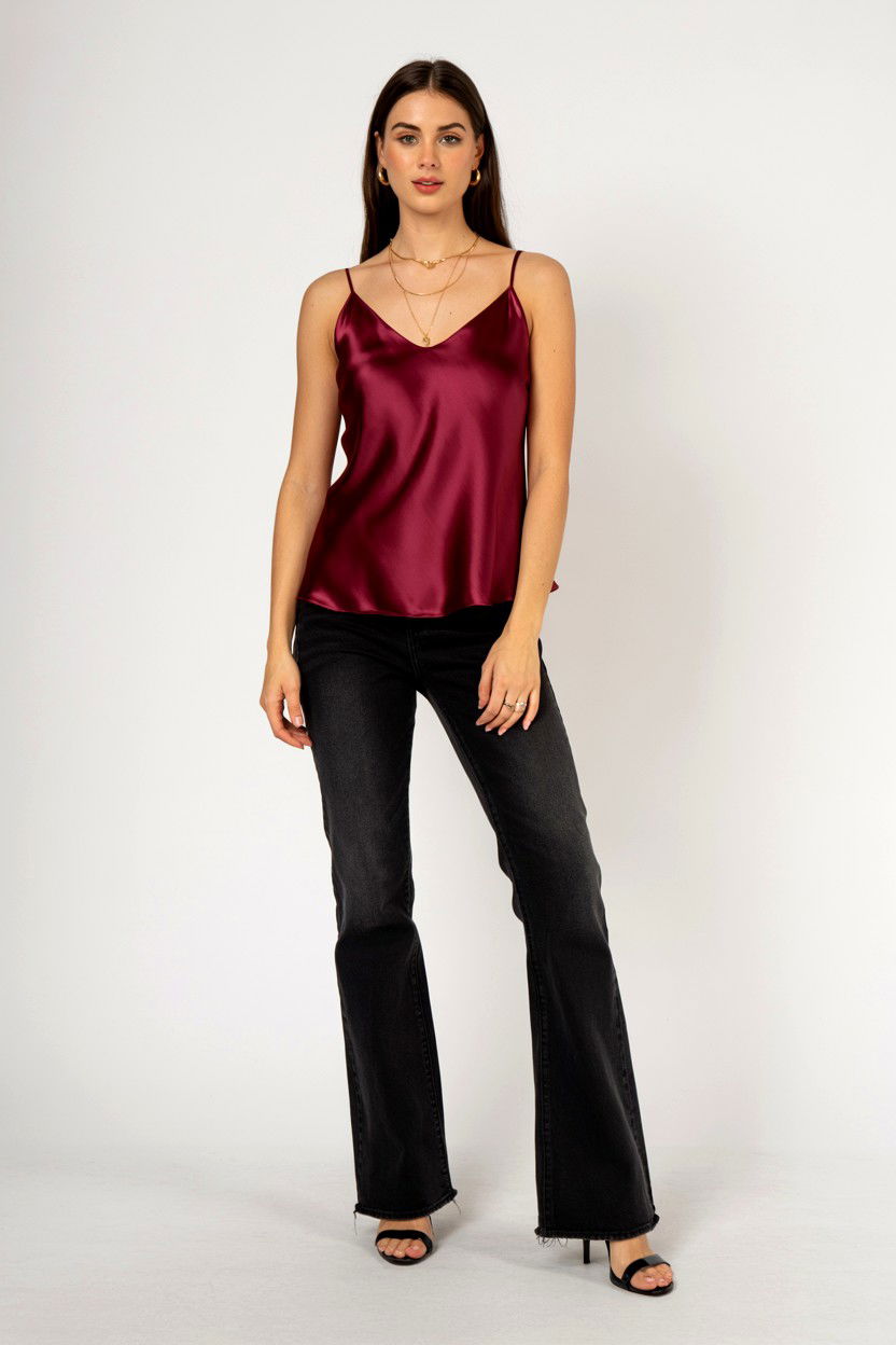 Silk camisole with denim - 25 Valentine's Day Jeans Outfits