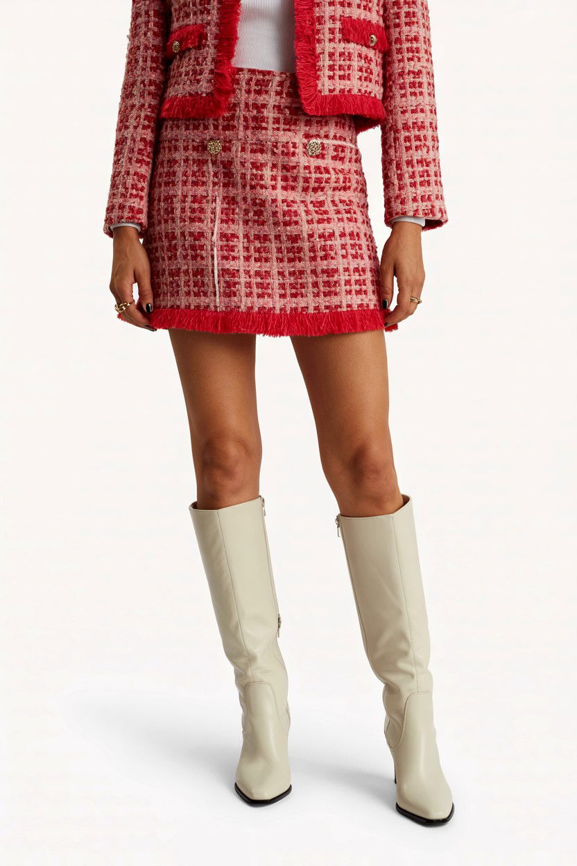 Tweed Mini Skirt - 25 Valentine's Day Skirt Outfits